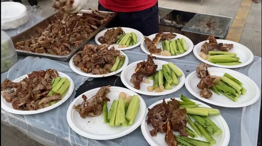 分装好的烤全羊 分装好的烤全羊